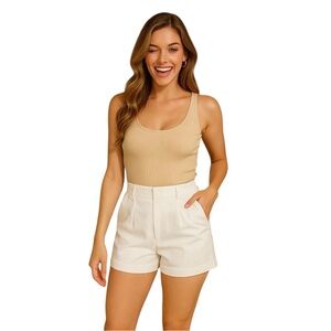 TAILOR THEORY HIGH WAISTED SHORTS
Frost White